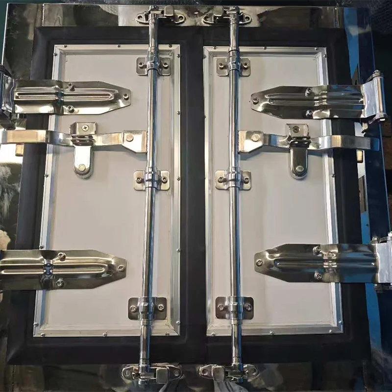 Sunkvežimio durų spynų komplektas